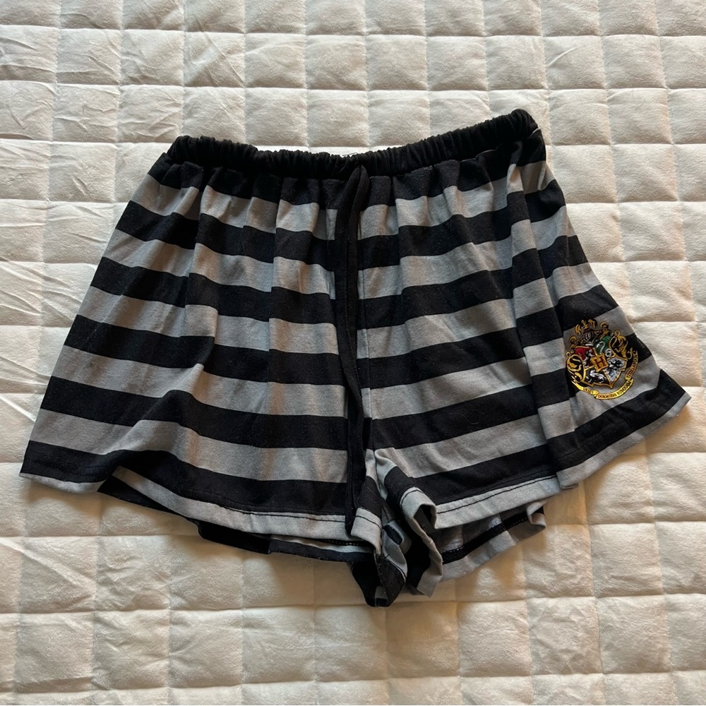 Harry Potter Women's Black and Gray Striped Pajama Shorts -size Small
